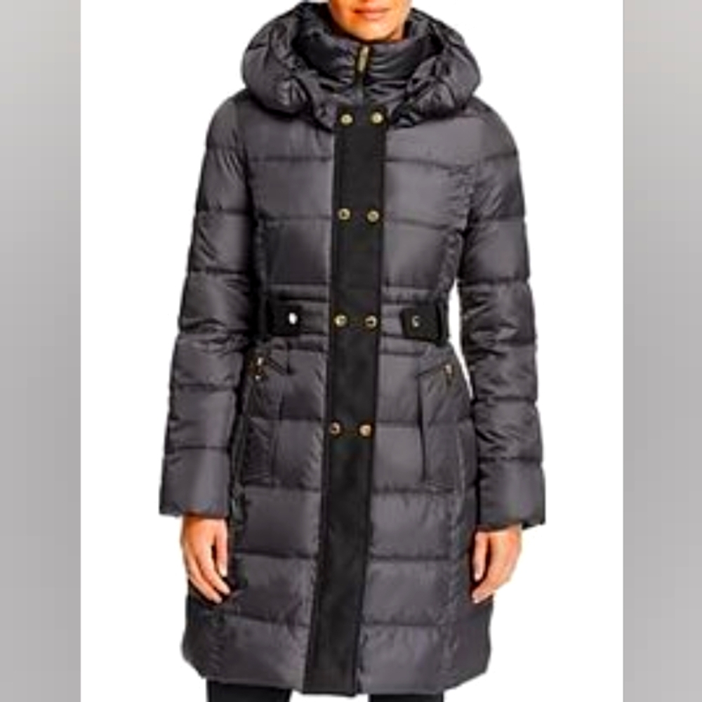 Via Spiga NWT Stylish Black Puffer Coat with Gold Accents